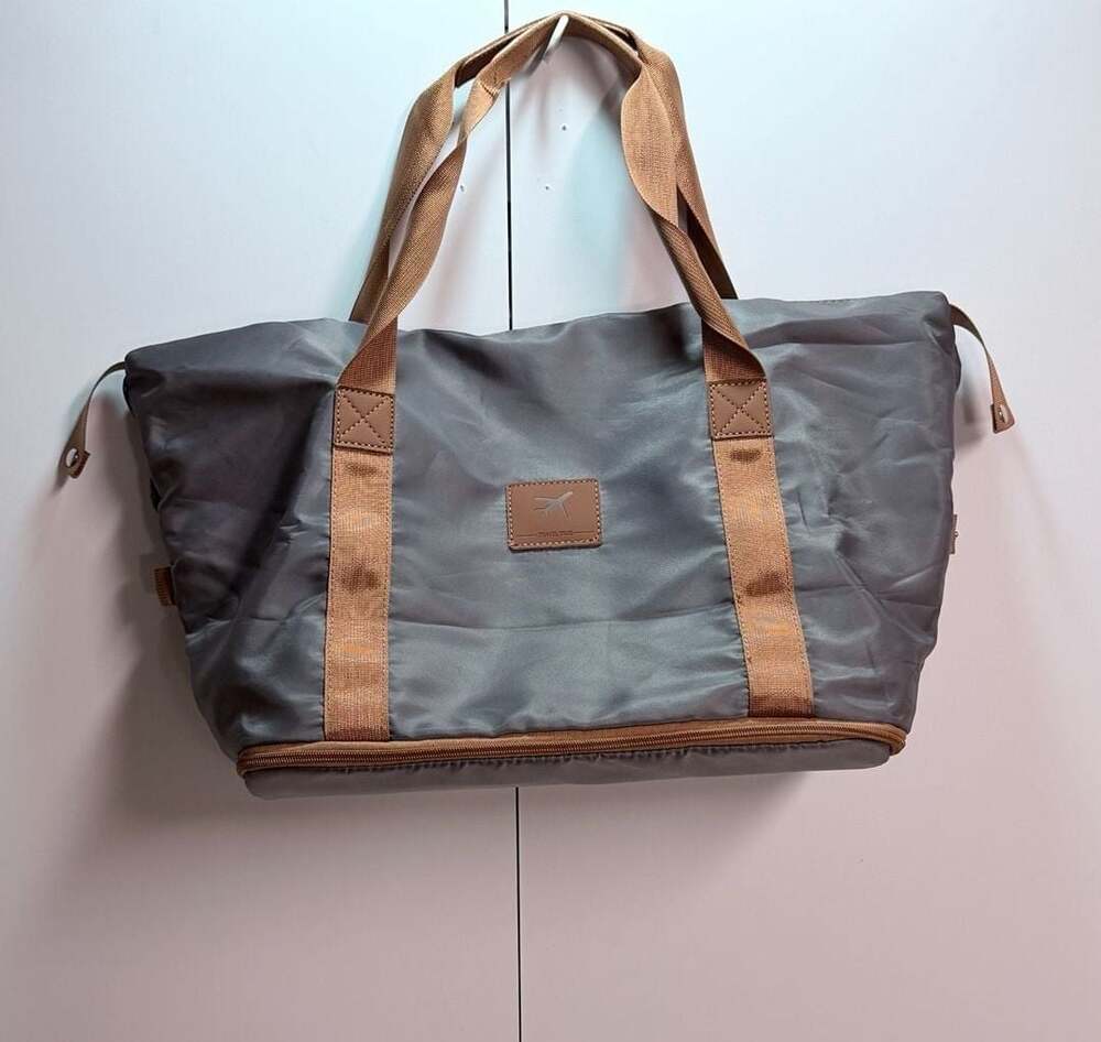 HQ Luggage Grey Expandable Travel Duffel Bag Item 169